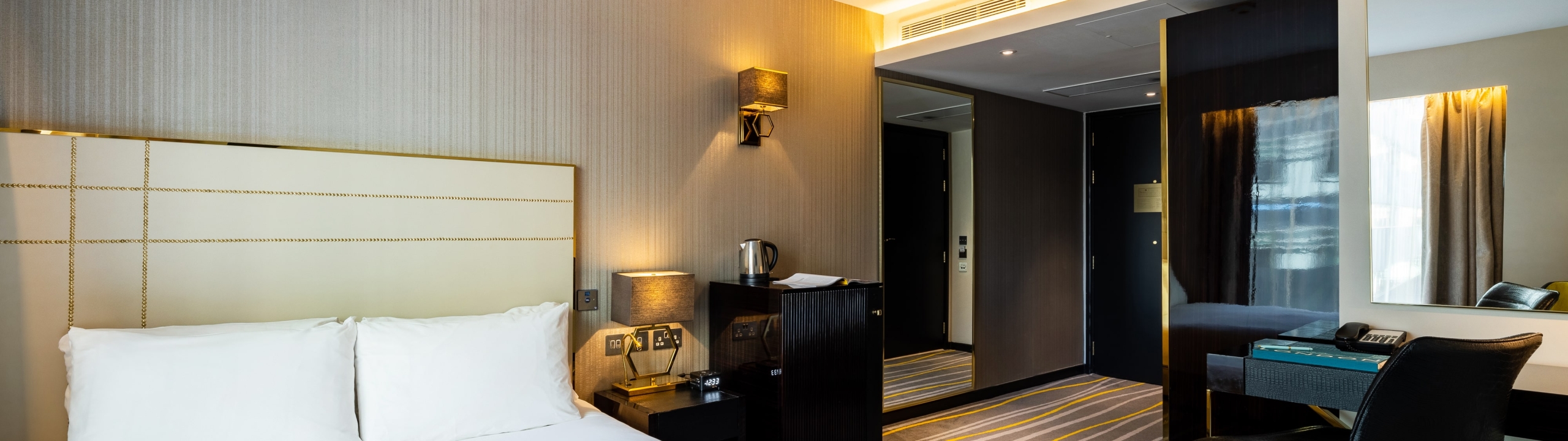 Room with Inside View