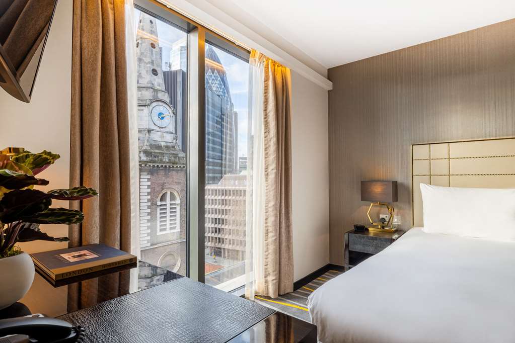 Deluxe, Botolph City View King