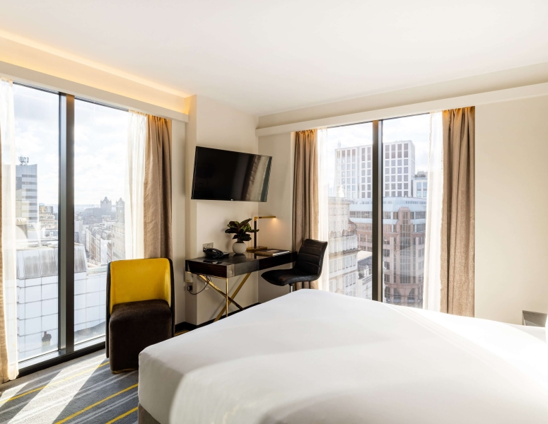 Botolph City View King Room