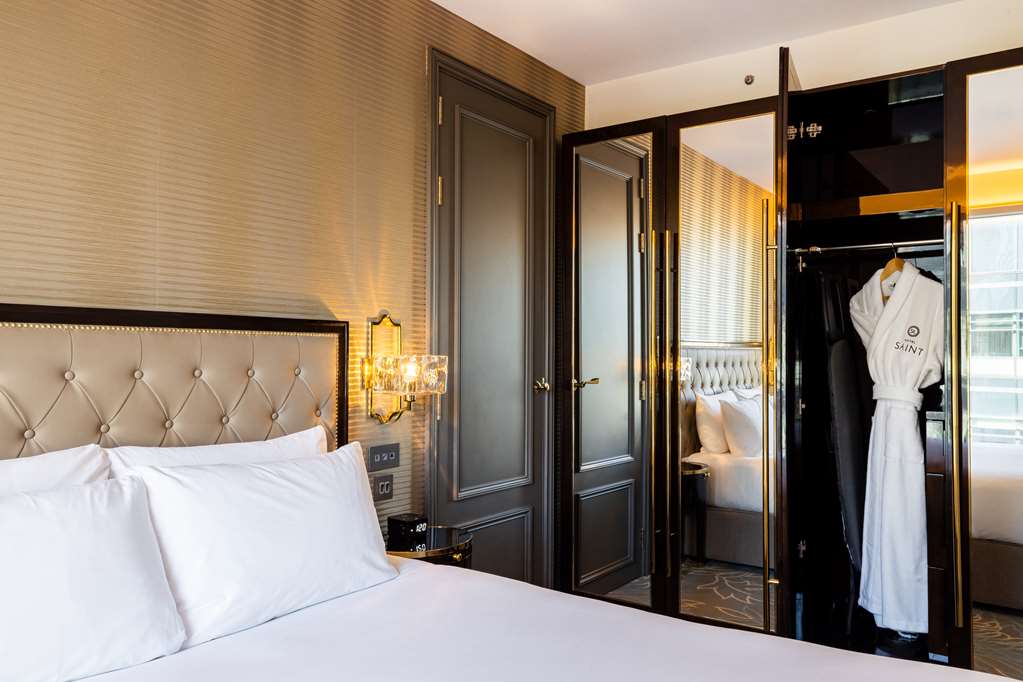 spitel fyeld junior suite