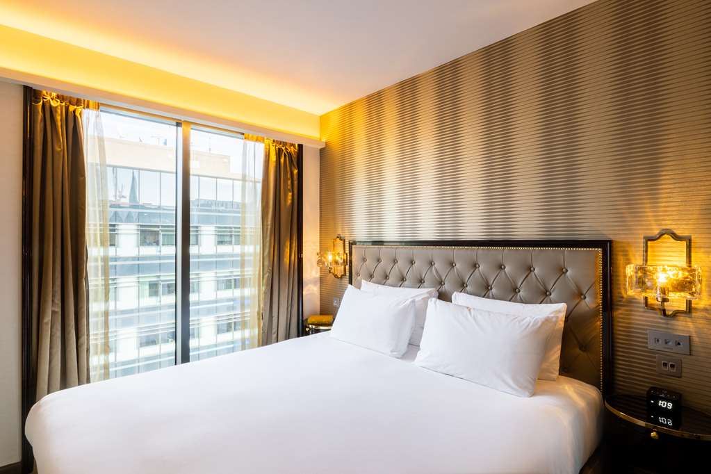 spitel fyeld junior suite