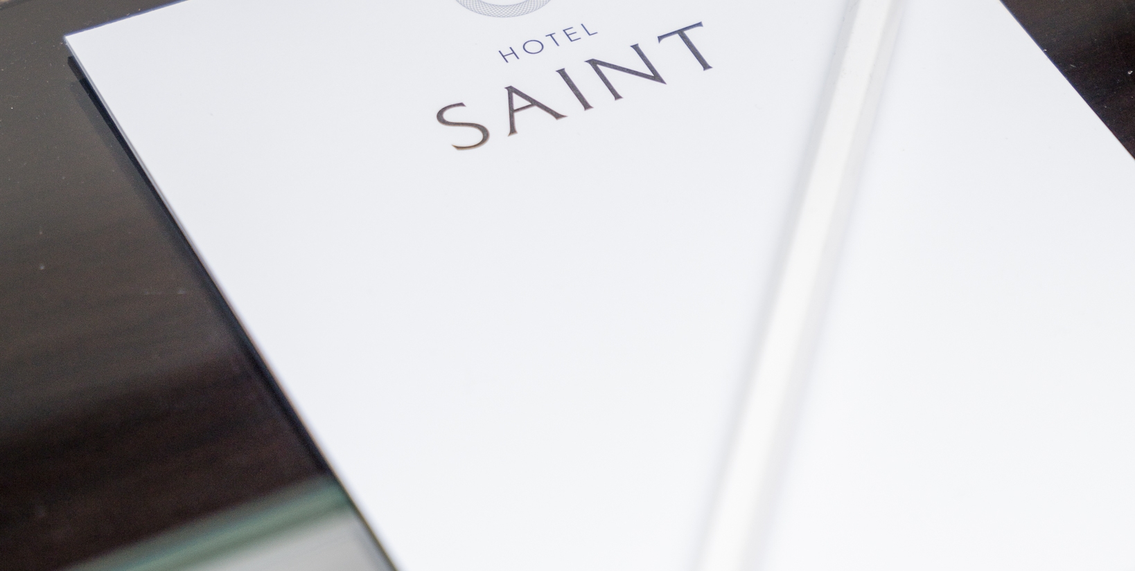 Hotel Saint notebook